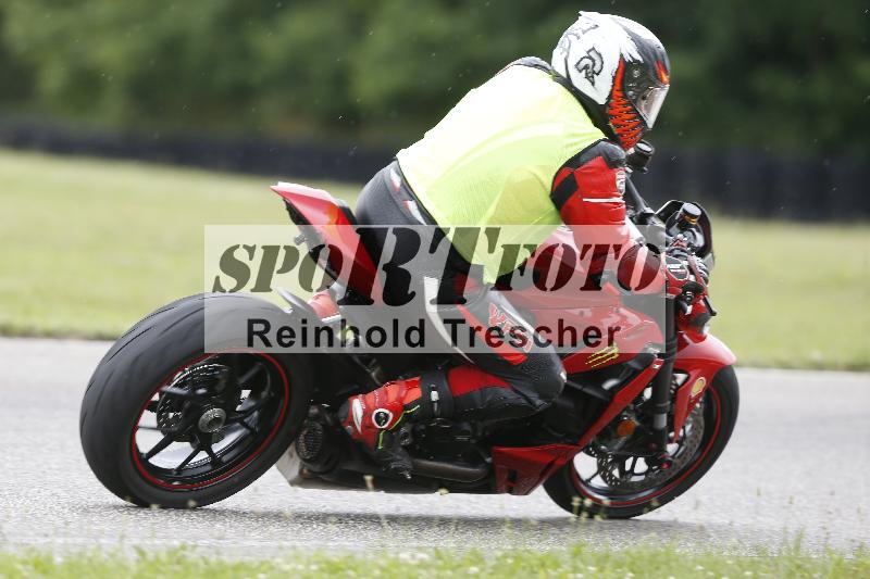 /23 07.06.2025 TZ Motorsport ADR/9